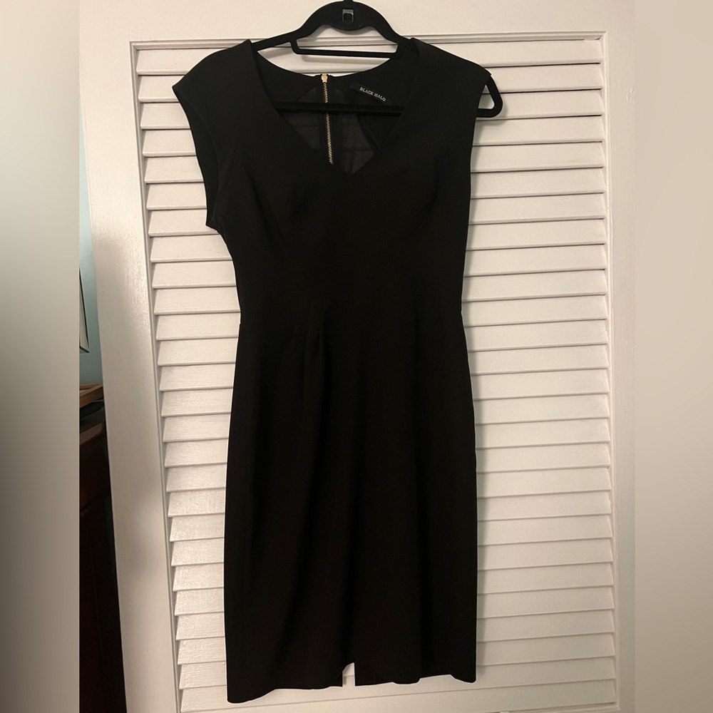 Black Halo Sheath Dress size 6